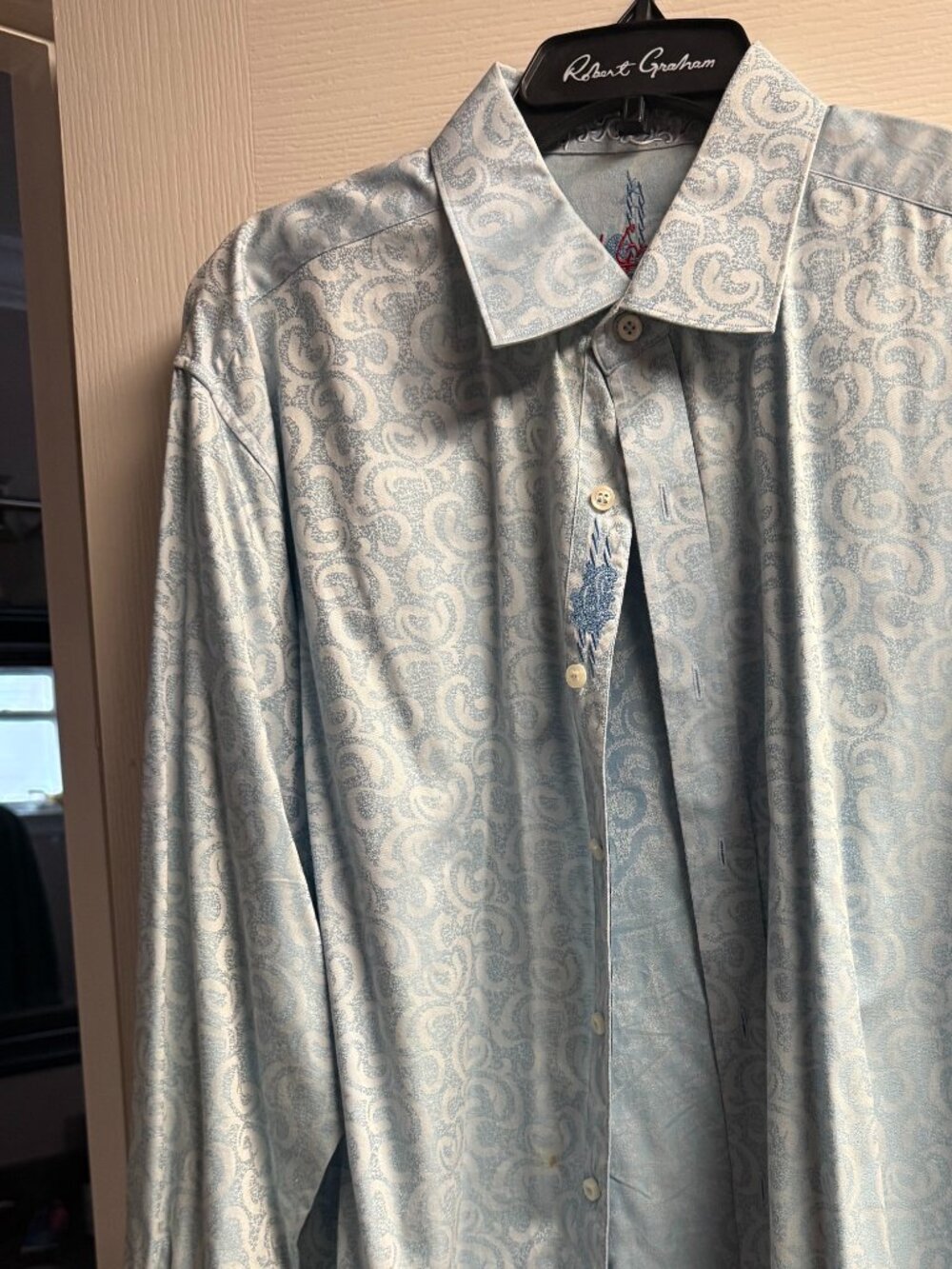 Robert Graham Long-Sleeve Button-Down Shirt Size XL great condition